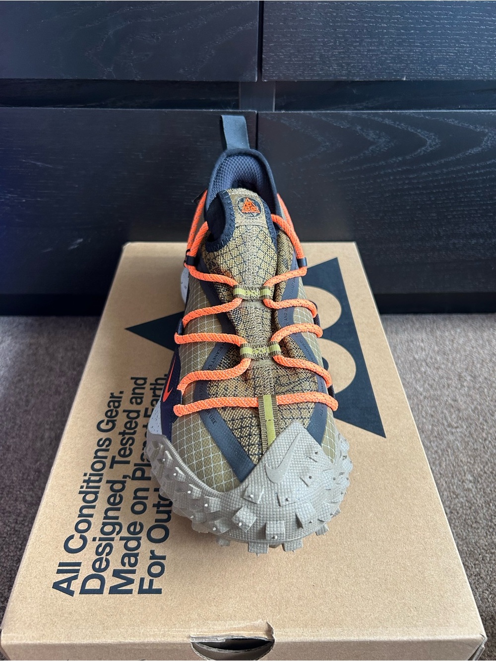 Nike Mountain Fly Low SE Shoe in Black and Orange